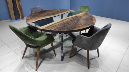 Custom 60" Diameter, Round Dark Walnut Wood, Clear Epoxy | Dining Table in Tables by LuxuryEpoxyFurniture