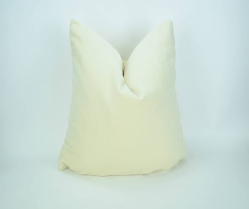 READY TO SHIP! 12 x 20 inches // ivory velvet pillow case | Pillows by velvet + linen
