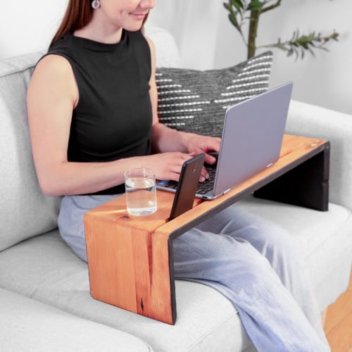 overLAP | Desk in Tables by Formr