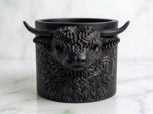Planter Highland Cow Head | Plant Stand in Plants & Landscape by Kimi Craft Corner