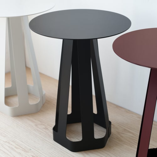 Sixagon | Side Table in Tables by Misewell