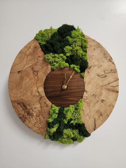 Wood Moss Art Clock | Decorative Objects by Carlberg Design