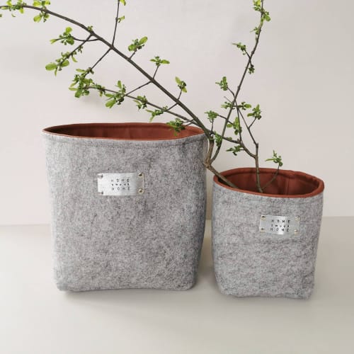 Felt storage basket, planter "Home sweet home", 1 pc. | Storage by DecoMundo Home