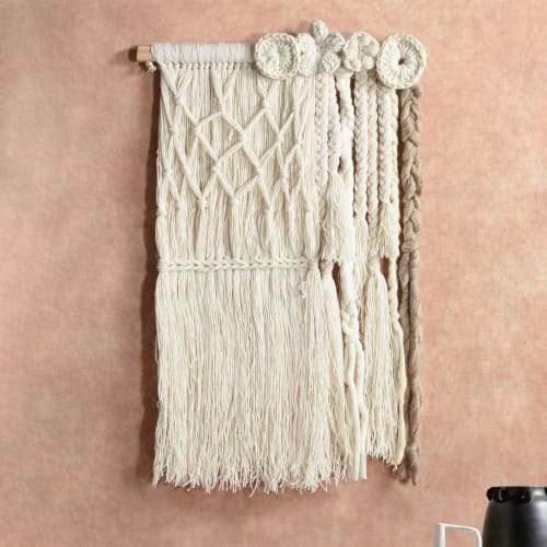 Handwoven Ivory Wall Hanging, Boho Macrame Tapestry, Farmhouse Fiber Decor | Wall Hangings by Swiflo