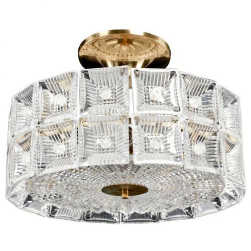 QZ9380 Saint Mart | Pendants by Alan M