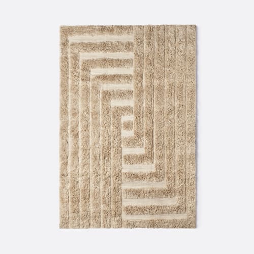Shaggy Labyrinth Beige Rug | Work by District Loom