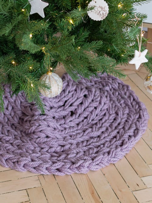 Chunky knit Christmas tree skirt lavender | Rugs by Anzy Home