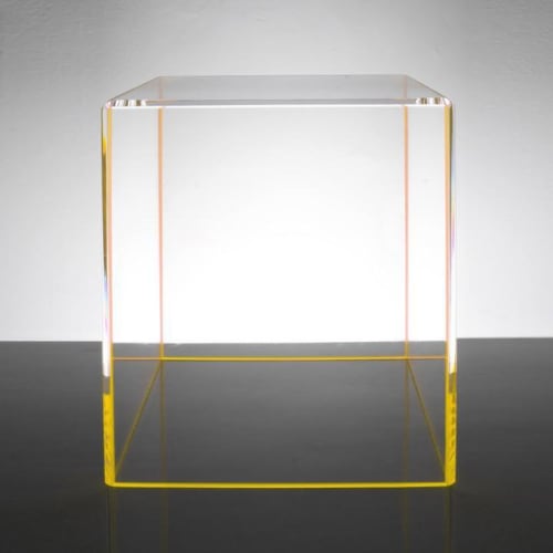 ON THE ROCKS Acrylic Side Table | Tables by Oggetti Designs