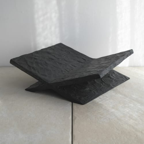 DK Bookstand | Decorative Objects by Dennis Kaiser
