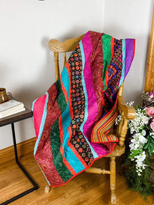 Guatemala Meets America | Quilt in Linens & Bedding by Delightfully Quilted by Maria