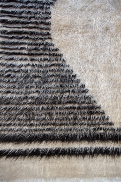 Yarqa | 4'7 x 6' | Area Rug in Rugs by Minimal Chaos Vintage Rugs