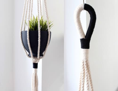 Modern Contrast Color-Block Plant Hanger — Hand-Knotted Fiber Art | Plants & Landscape by Freefille
