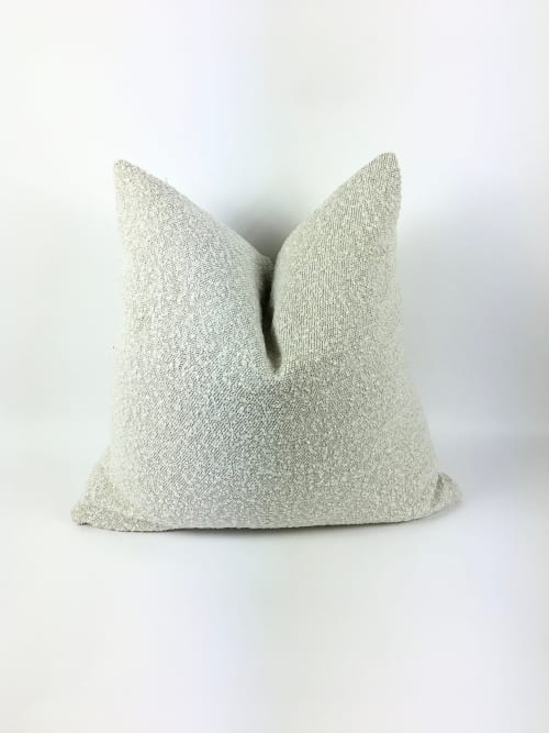 Boucle pillow // cream boucle pillow // boucle cushion | Pillows by velvet + linen