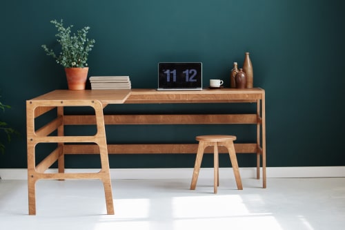 Corner desk, L shaped desk, Computer desk | Tables by Plywood Project