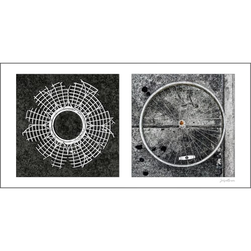 Round Pair #04: Starburst and Bicycle Wheel | Photography by Susan Bowen Photos