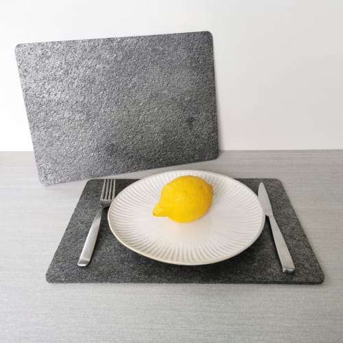 Modern anthracite gray table placemat of stone, 1 pc. | Tableware by DecoMundo Home