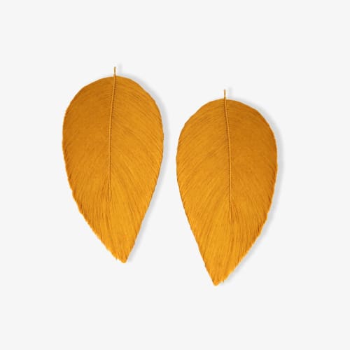 Set of Giant Leaf in Golden Mustard | Wall Hangings by YASHI DESIGNS by Bharti Trivedi