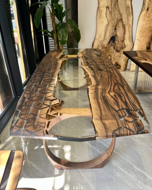 Epoxy Resin Table - Custom Epoxy Table | Tables by Tinella Wood