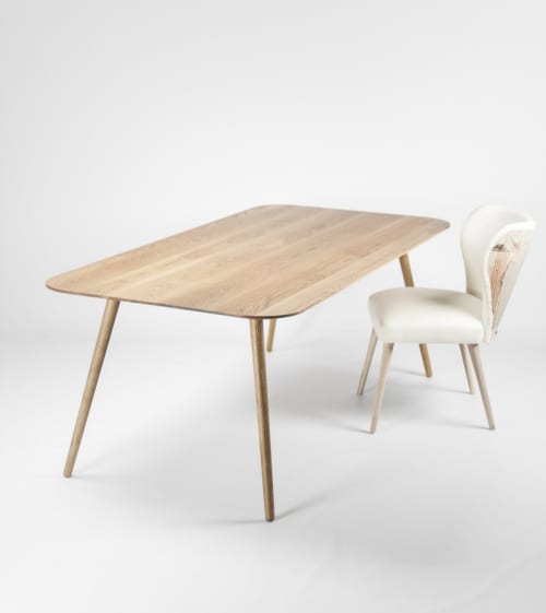 White Solid Oak Dining Table | Tables by Manuel Barrera Habitables