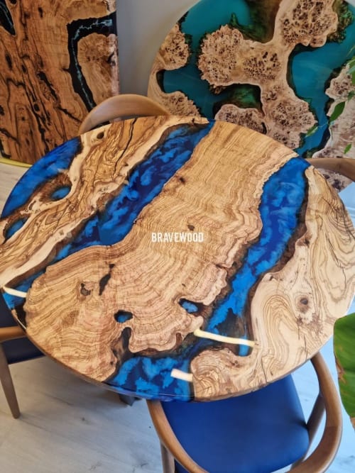Custom round epoxy table, blue epoxy Marine effect | Tables by Brave Wood