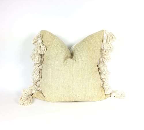 Woven pillow // neutral pillow // tassel cushion | Pillows by velvet + linen