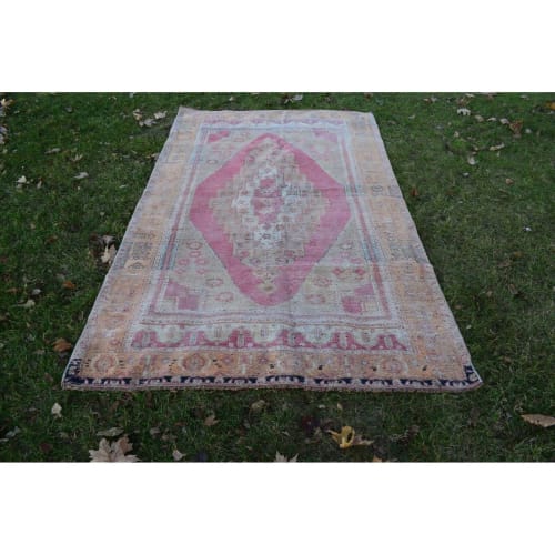 Handknotted Traditional Konya Taspinar Rug with Rich Border | Rugs by Vintage Pillows Store