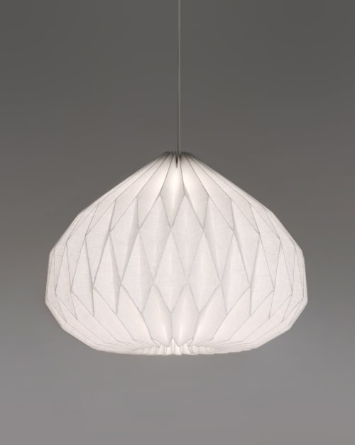 Ume | XLarge | Pendants by La Loupe