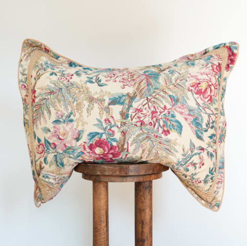 Vintage Floral RL with Braided Jute Trim Pillow Set of 2 - 20x26 | Pillows by Vantage Design