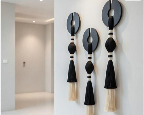 Black & White Macrame Wall Hanging, Modern Boho Wall Decor, Minimalist Fiber Art, Handmade Wall Art, Neutral Home Decor | Wall Hangings by İnanç Yılmaz