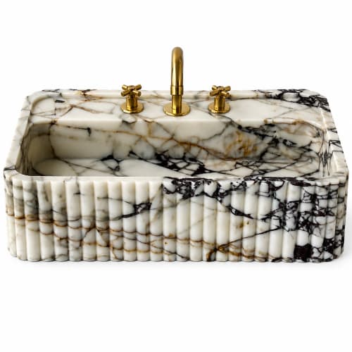 Fluted Calacatta Viola Marble Sink | Custom Wall Mounted Vanity | Water Fixtures by Vero Marble