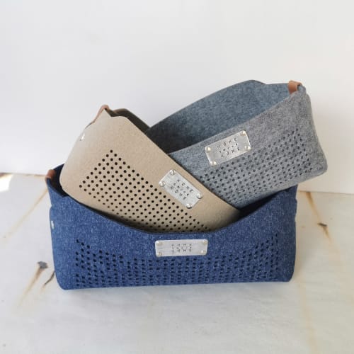 Storage basket. Grey, navy blue or beige. 1 pc. | Storage by DecoMundo Home