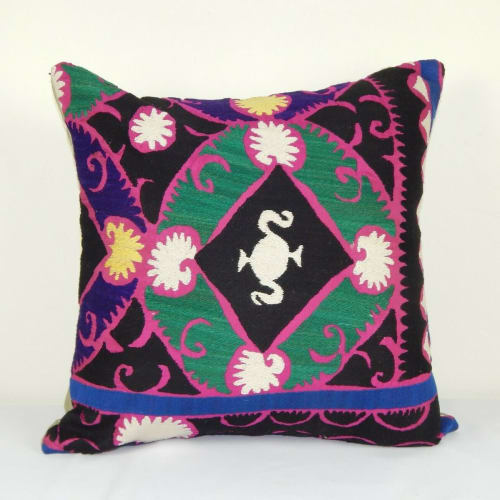 Vintage Floral Suzani Pillow, Turkish Embroidered Suzani | Pillows by Vintage Pillows Store