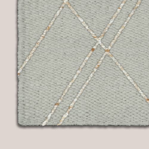 Token | Rugs by Hillary Ronney-Fernandes | LWI