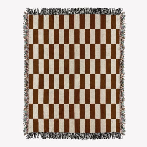 Checkers woven throw blanket. 06 | Linens & Bedding by forn Studio by Anna Pepe
