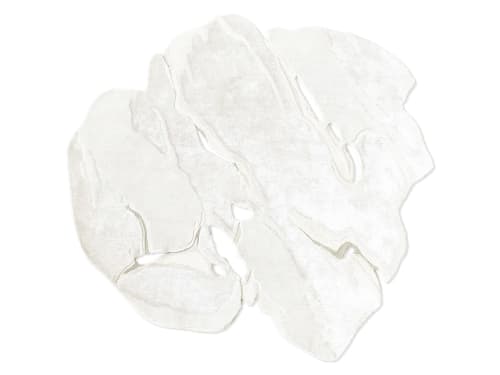 Rug Bianco Contemporary White Irregular Unusual shape | Small Rug in Rugs by Atelier Tapis Rouge