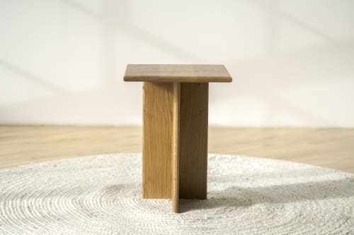 "Texture" Side Table | Tables by THE IRON ROOTS DESIGNS
