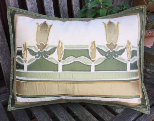 "Tulips Frieze" | Pillows by APPLIQUE ARTISTRY