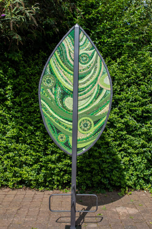 Leaf sculpture | Public Sculptures by Julie Vernon