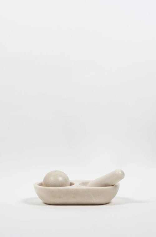 Versatile H | Serving Tray in Serveware by gumdesign