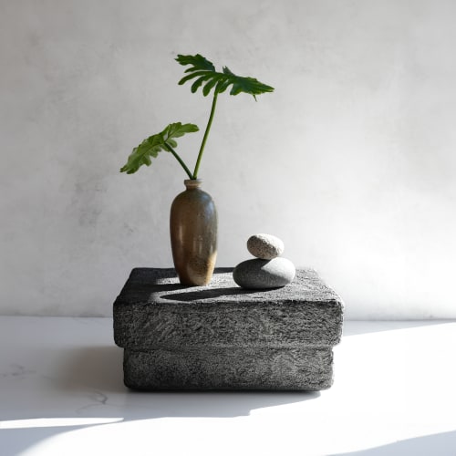 Giant Concrete Riser in Textured Stone Grey Concrete | Decorative Objects by Carolyn Powers Designs