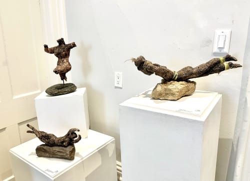 Venus in the Rock's Embrace | Sculptures by Catharina Goldnau Ceramics