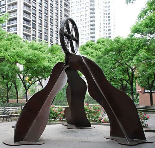 Hosea | Public Sculptures by Carole Eisner | Tramway Plaza in New York