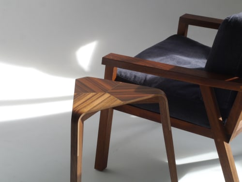 Three leaves | Tables by MWP Furniture Design