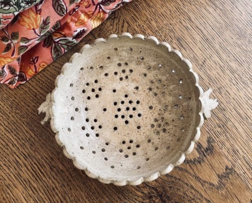 Fruit Colander | Tableware by Vanillecocola