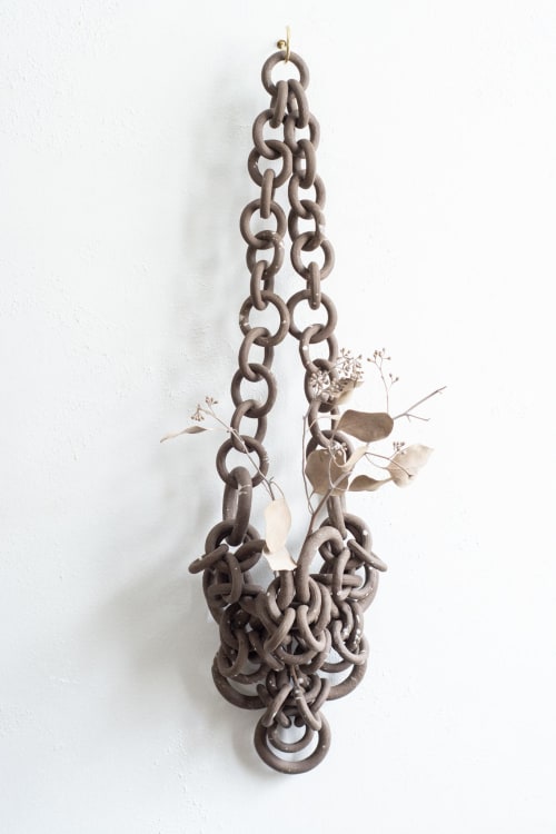 "Lilla" ceramic chain sculpture | Wall Hangings by Asmaa Aman Studio