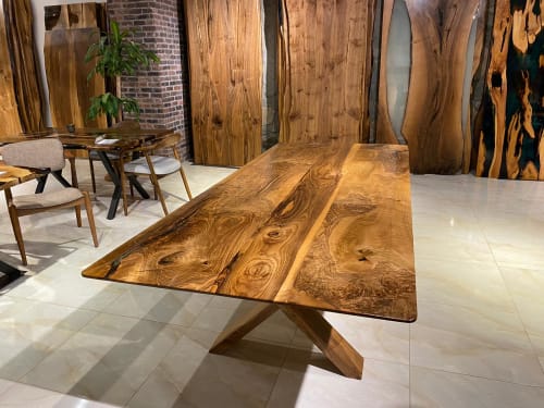 Solid black walnut on sale dining table