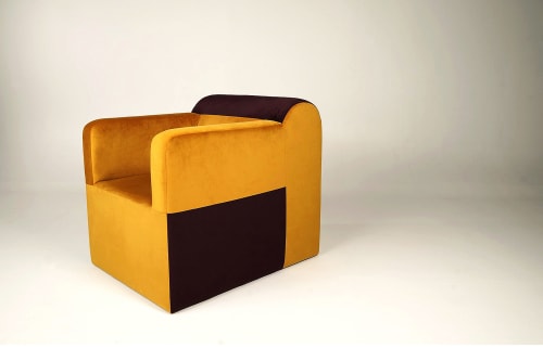Luna Chair | Chairs by Jason Mizrahi | Private Residence, Calabasas in Calabasas