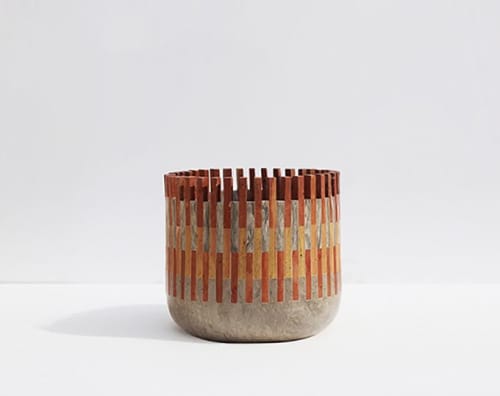 Verticali | Vases & Vessels by gumdesign