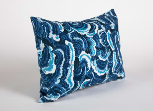 Small Contemporary Kendall Wilkinson in Woodlands Pillow