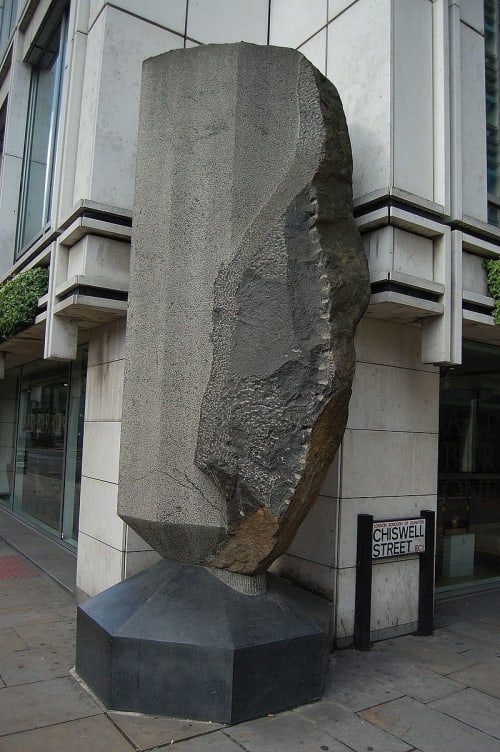 Faceted Column | Public Sculptures by Clifton Cox